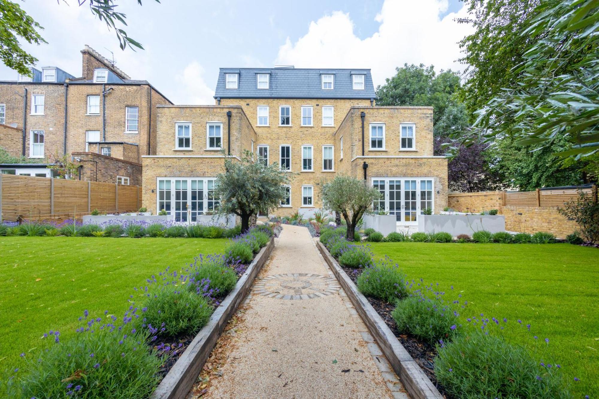 Premier London Apartments Near Camden Markets Very Close To Tube Stations By Sojo Stay ภายนอก รูปภาพ