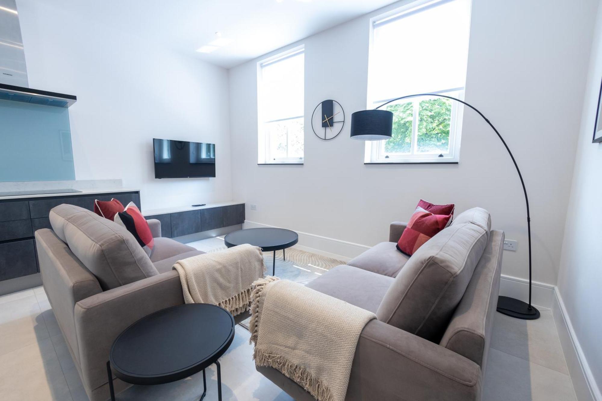 Premier London Apartments Near Camden Markets Very Close To Tube Stations By Sojo Stay ภายนอก รูปภาพ