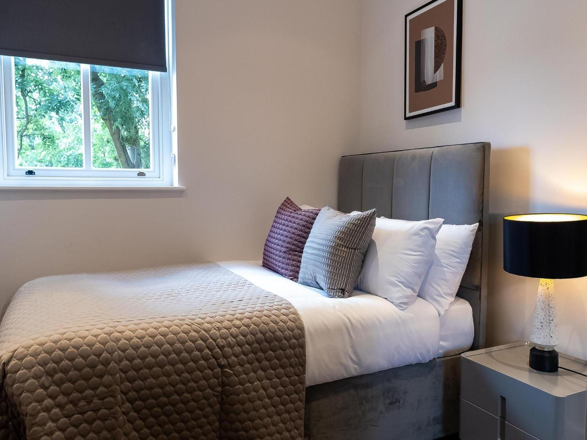 Premier London Apartments Near Camden Markets Very Close To Tube Stations By Sojo Stay ภายนอก รูปภาพ