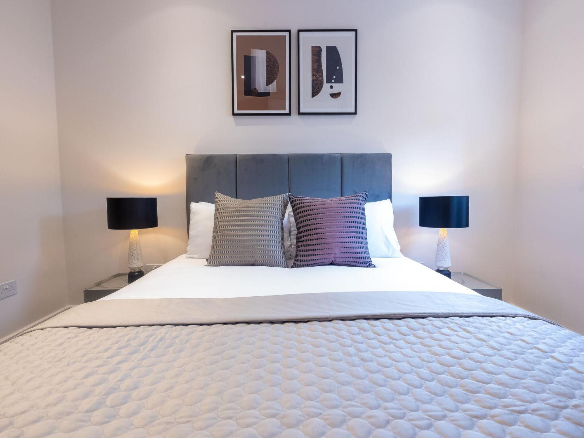 Premier London Apartments Near Camden Markets Very Close To Tube Stations By Sojo Stay ภายนอก รูปภาพ