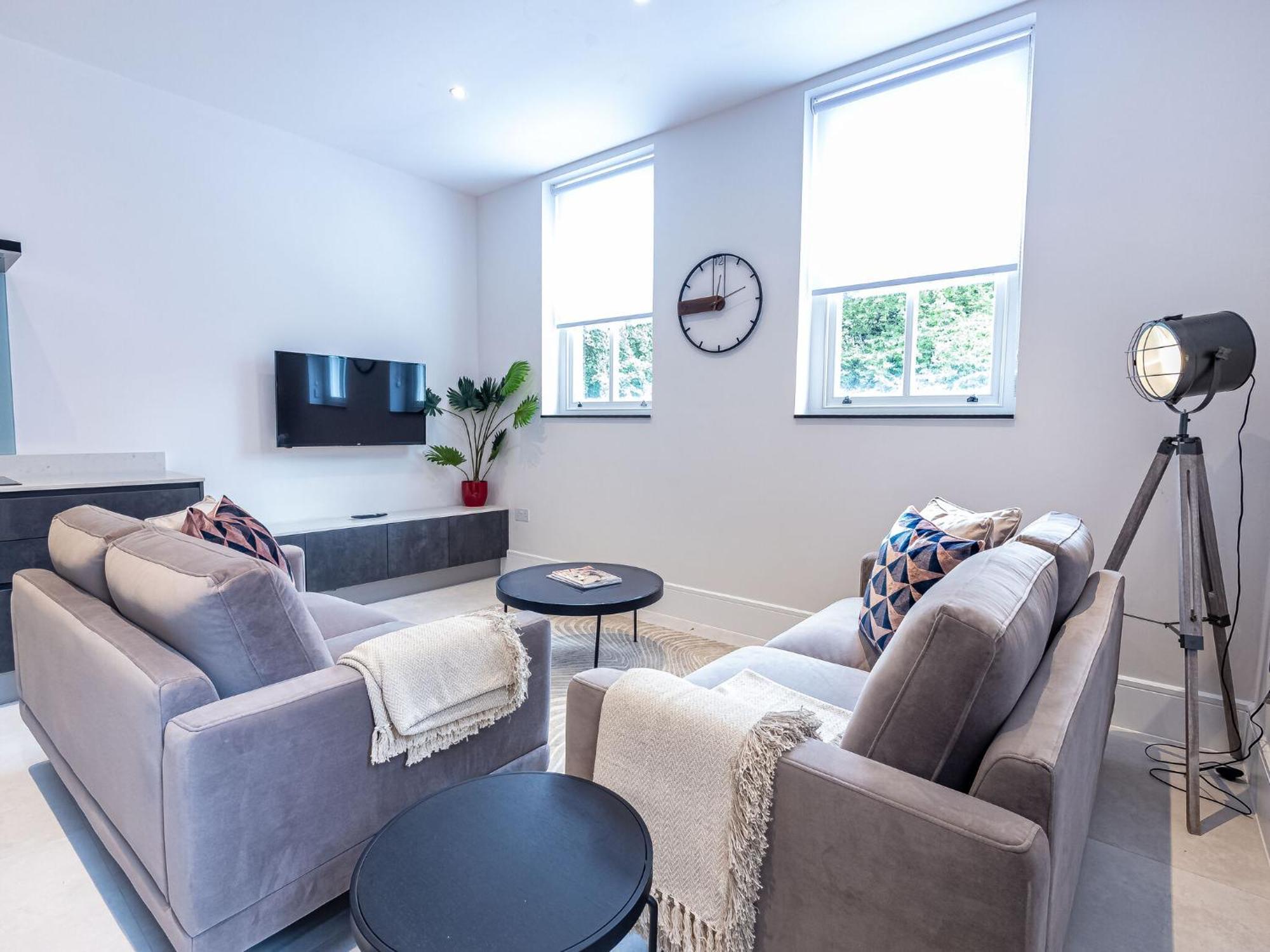 Premier London Apartments Near Camden Markets Very Close To Tube Stations By Sojo Stay ภายนอก รูปภาพ
